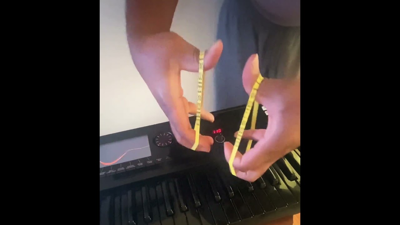 Roland FANTOM-06 rubber band practice! 
