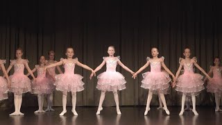 TAURIŅI DEJO. Dejo 4 grupas audzēknes #ballet #ballerina #kids #dancer #balletstudio