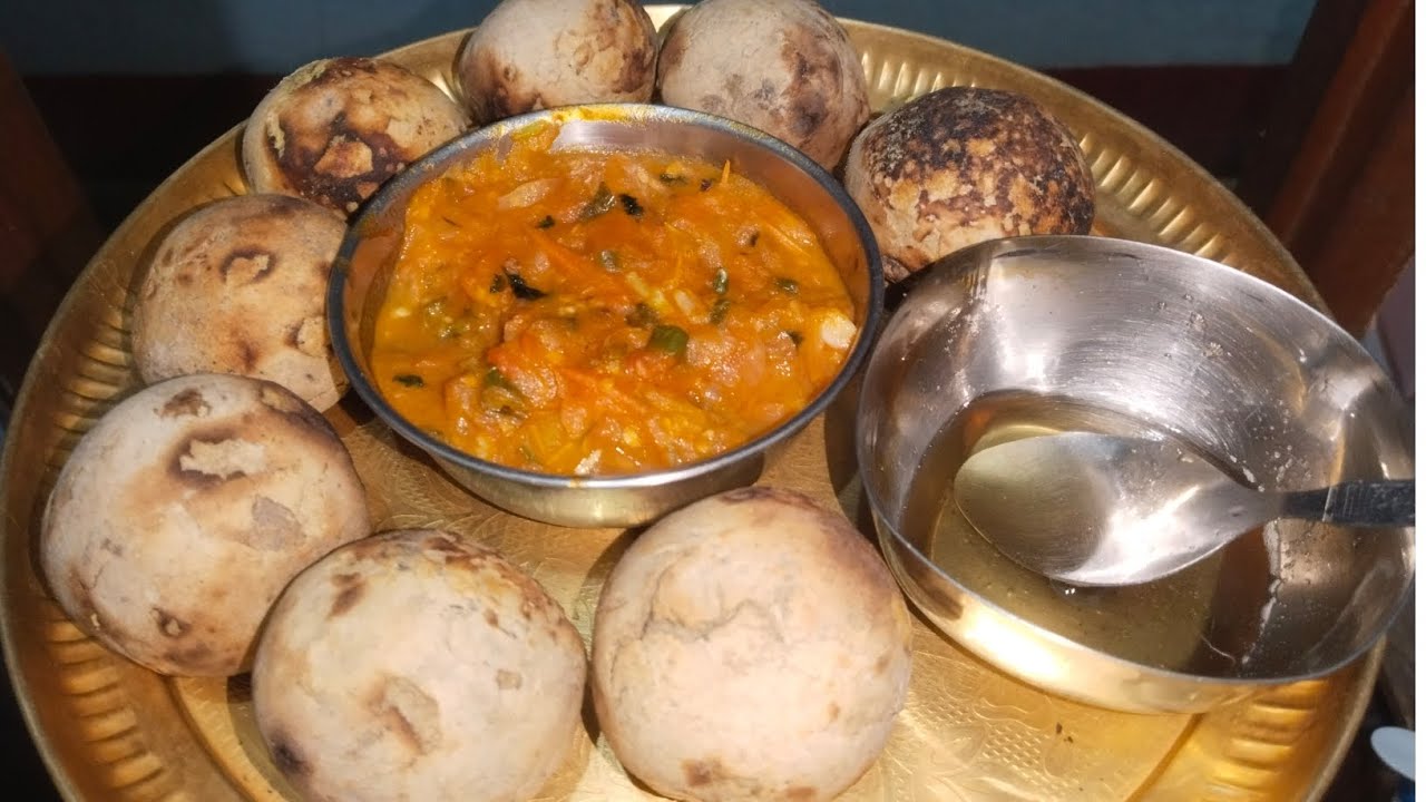 देसी स्टाइल में बनाएं बिहार फेमस लिट्टी ।। आग पर शेक कर।। Very tasty and yummy food for your family 