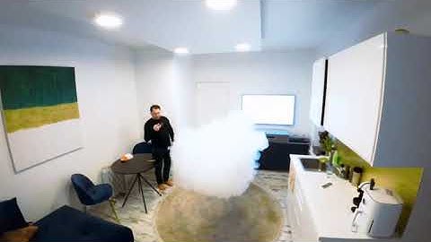 Bat 300 - battery operated fog machine, Tempest technology.