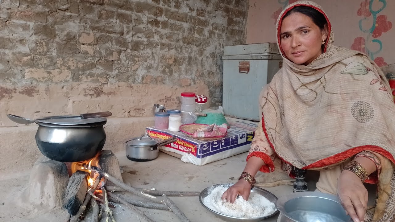 Aaj ki aftari mein humne banaya daal aur Kate ka gosht