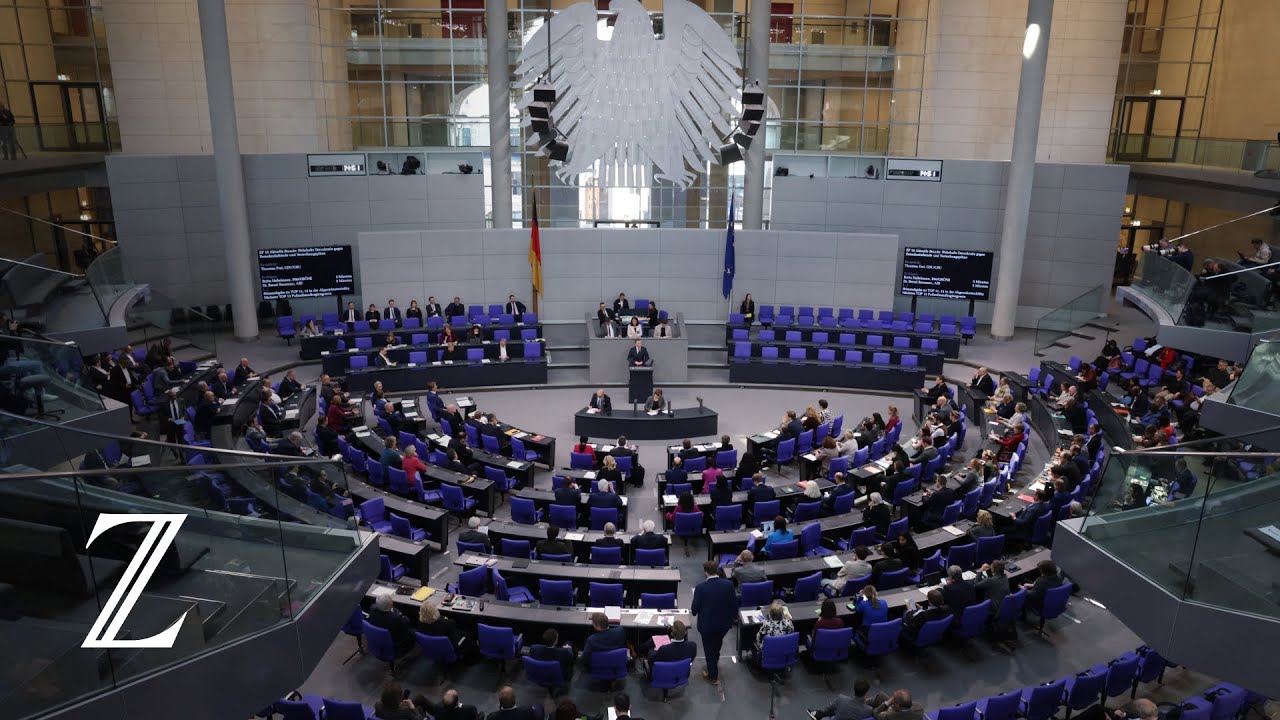 MAXIMILIAN KRAH: Spionage-Affäre! AfD-Politiker kandidiert weiter für Europawahl!