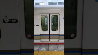 JR西日本奈良線221系NC609編成車両のドア開閉