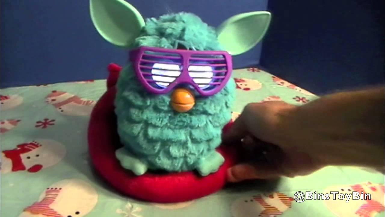 Furby 2012 Review, Part 2 - The Accessories! Furby Frames, Lounge Chair, &  Carrier! by Bin's Toy Bin 