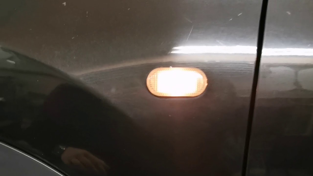 Повторитель поворотника светодиодный на Qashqai - YouTube
