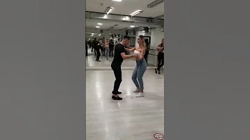 Бачата. Сергей и Валерия. Bachata. Sergey y Valeria