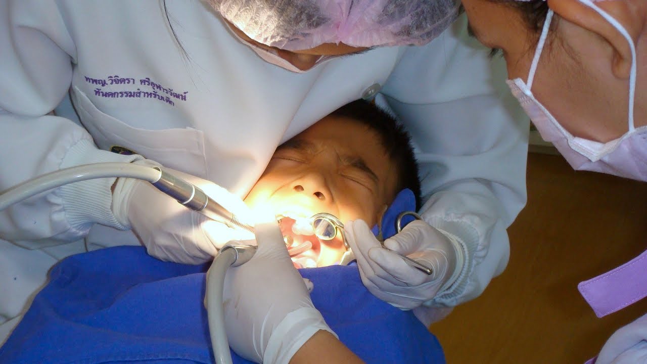 ทำฟันเด็ก โดย หมอฟันเฉพาะทางเด็ก - Youtube