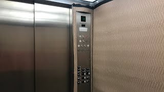 Otis Elevonic 411M Modded Service Elevator at School of Public Health, U of PGH, Oakland - PGH, PA