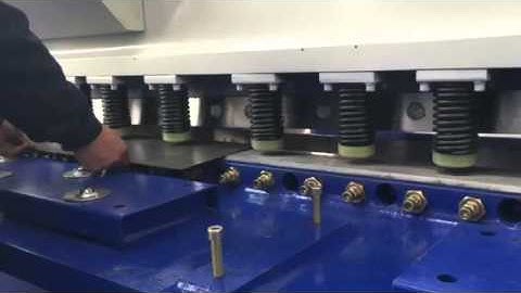 QC12Y 4x3200 hydraulic shearing machine with MD11 NC control system, E21 NC control system optional