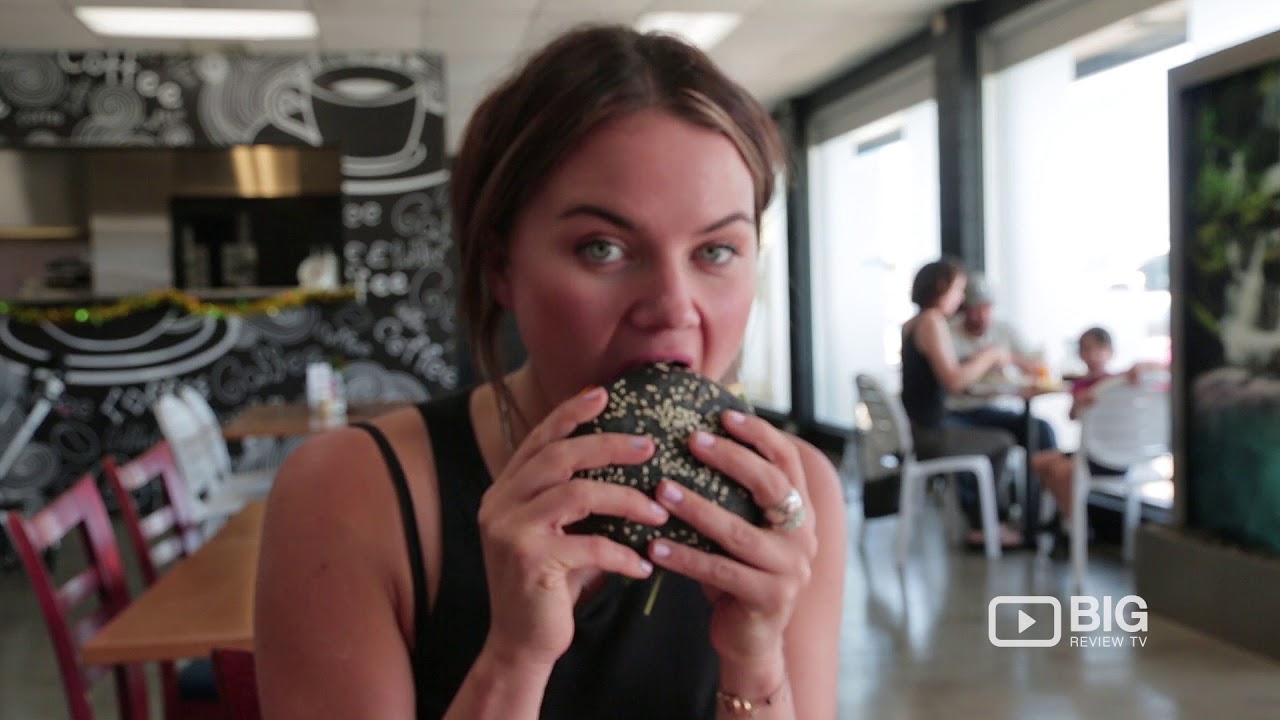 beautycon Elly Cafe: Warm Coffee and Delicious Food at Marion Westfield!