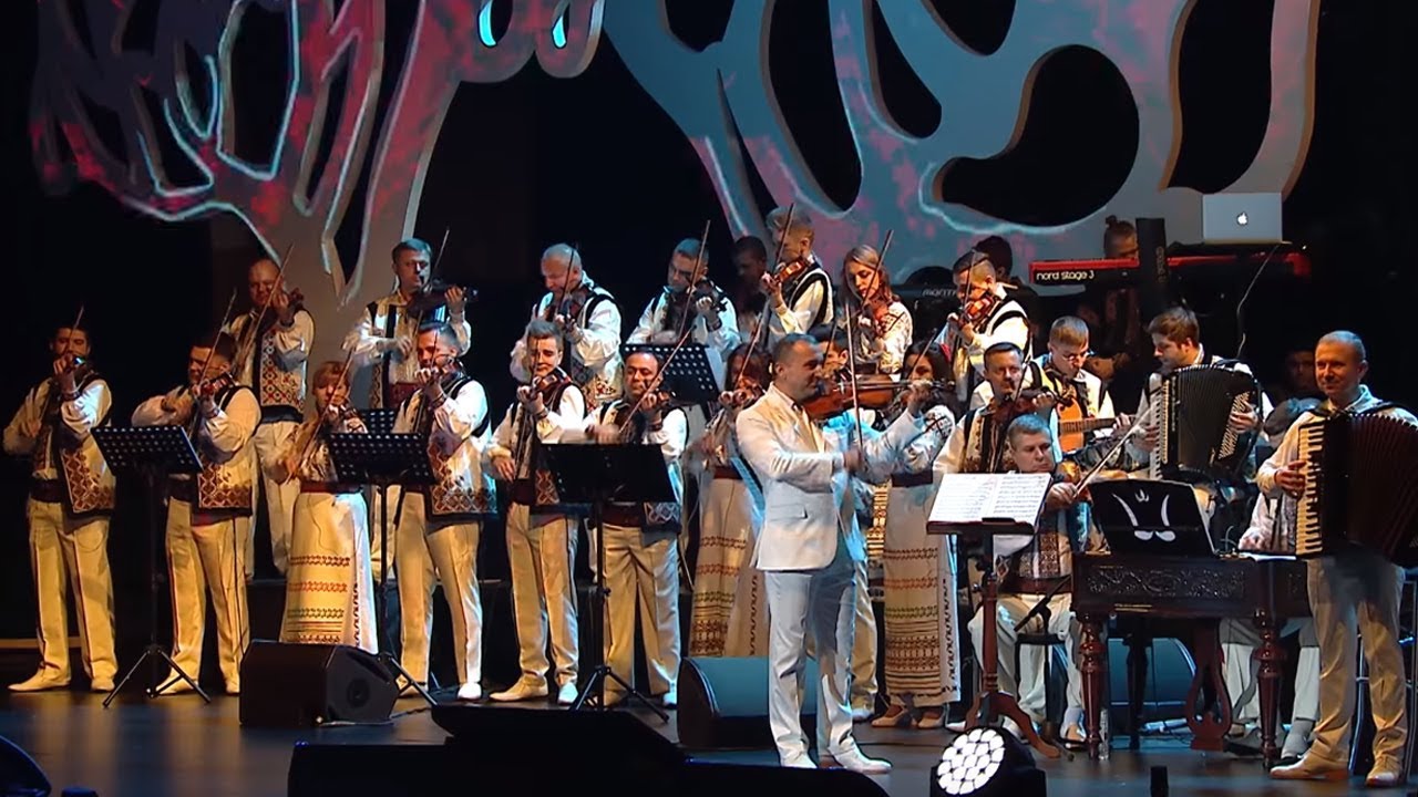 Orchestra Advahov - Suita din Oltenia (Concert Traditional)