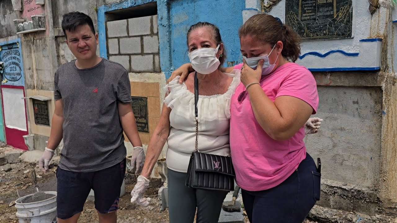 Les mostraré UN VÍDEO MUY ÍNTIMO DE MI FAMILIA les recomiendo discreción. 