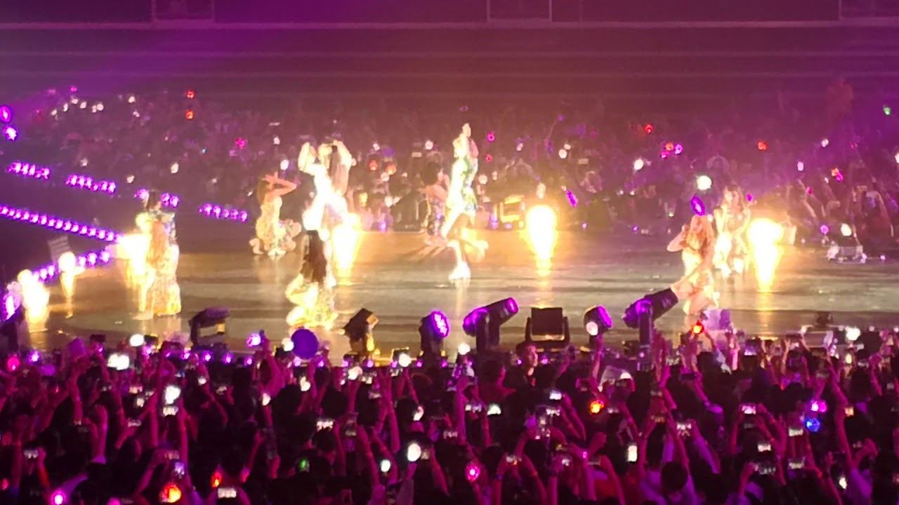 EXCLUSIVE! TWICE - Likey at Twiceland 2 'Fantasy Park' In Singapore 170618