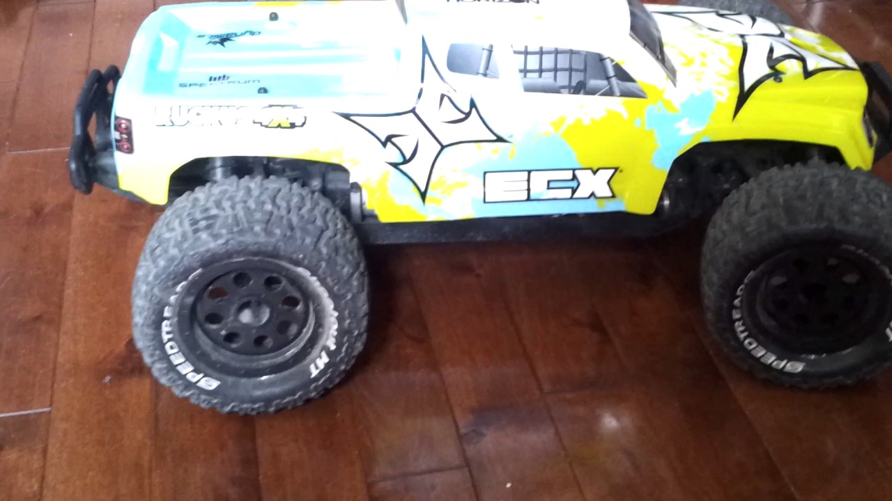 voiture teleguide mickey