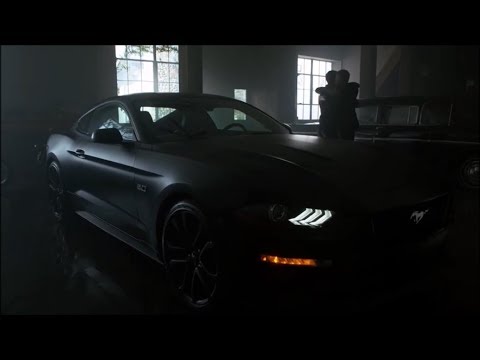 alfred-buys-bruce-the-batmobile!-|-gotham-|-s04-e18