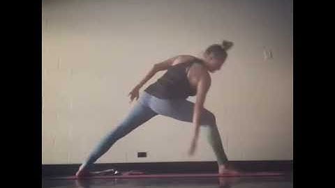 Utthita Parsvakonasana - Extended Side Angle Pose. Classical Ashtanga Vinyasa Yoga.