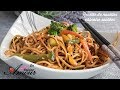 Recette nouilles chinoise sautées aux légumes. dîner express facile et rapide