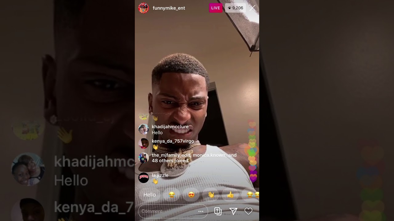Funny mike on live 🙂🙂 - YouTube