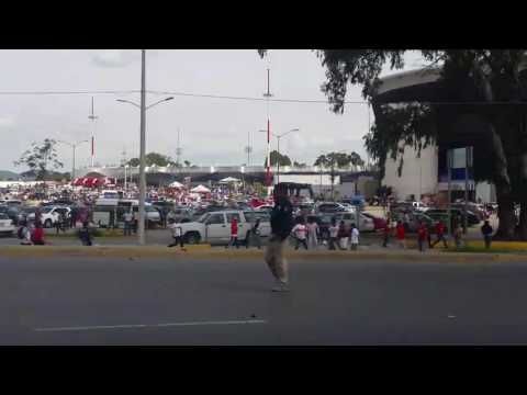 Pelea aficionados de Puebla y Toluca