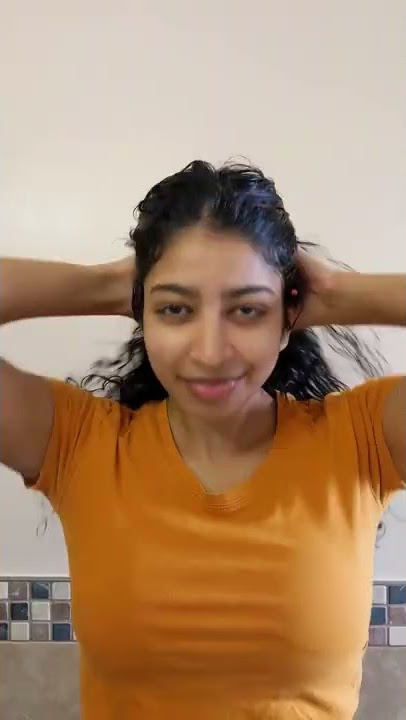 How to use Coconut Oil to Moisturize Your Hair!