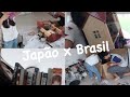Abrindo as caixas do Japão / Angela