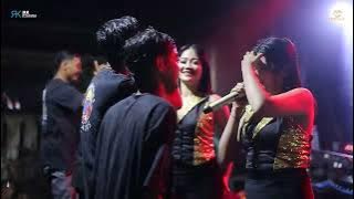 Download lagu ELSA SYAFIRA || AKU KAU DAN KENANGAN || BLMUSIK LIVE IN KP CO'O MUNCANG