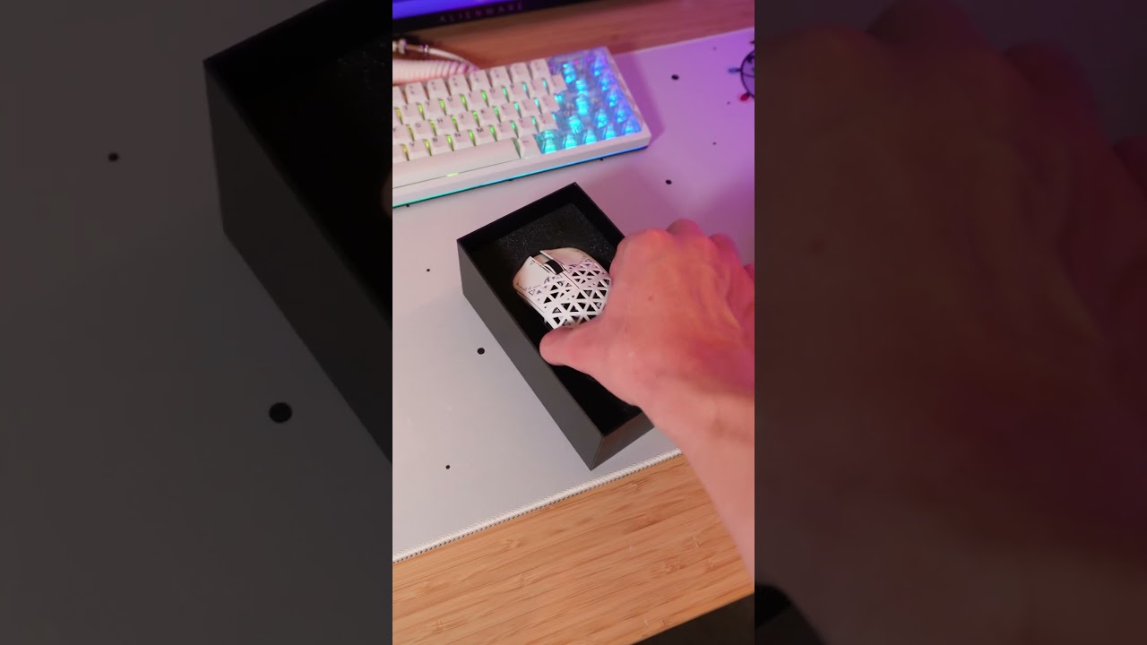 The attack shark R5 ultra mouse is so underrated 