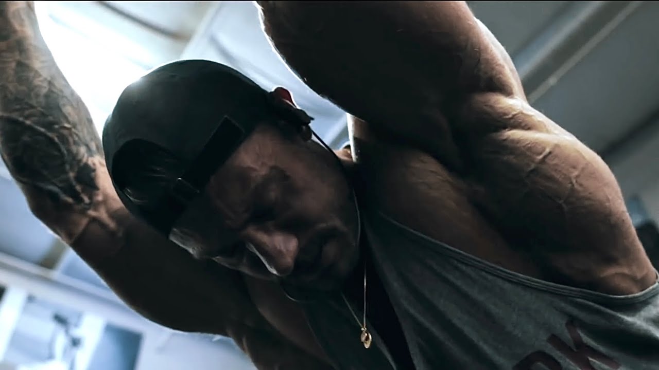 ONE YEAR OF FOCUS - Chris Bumstead Bodybuilding Motivation