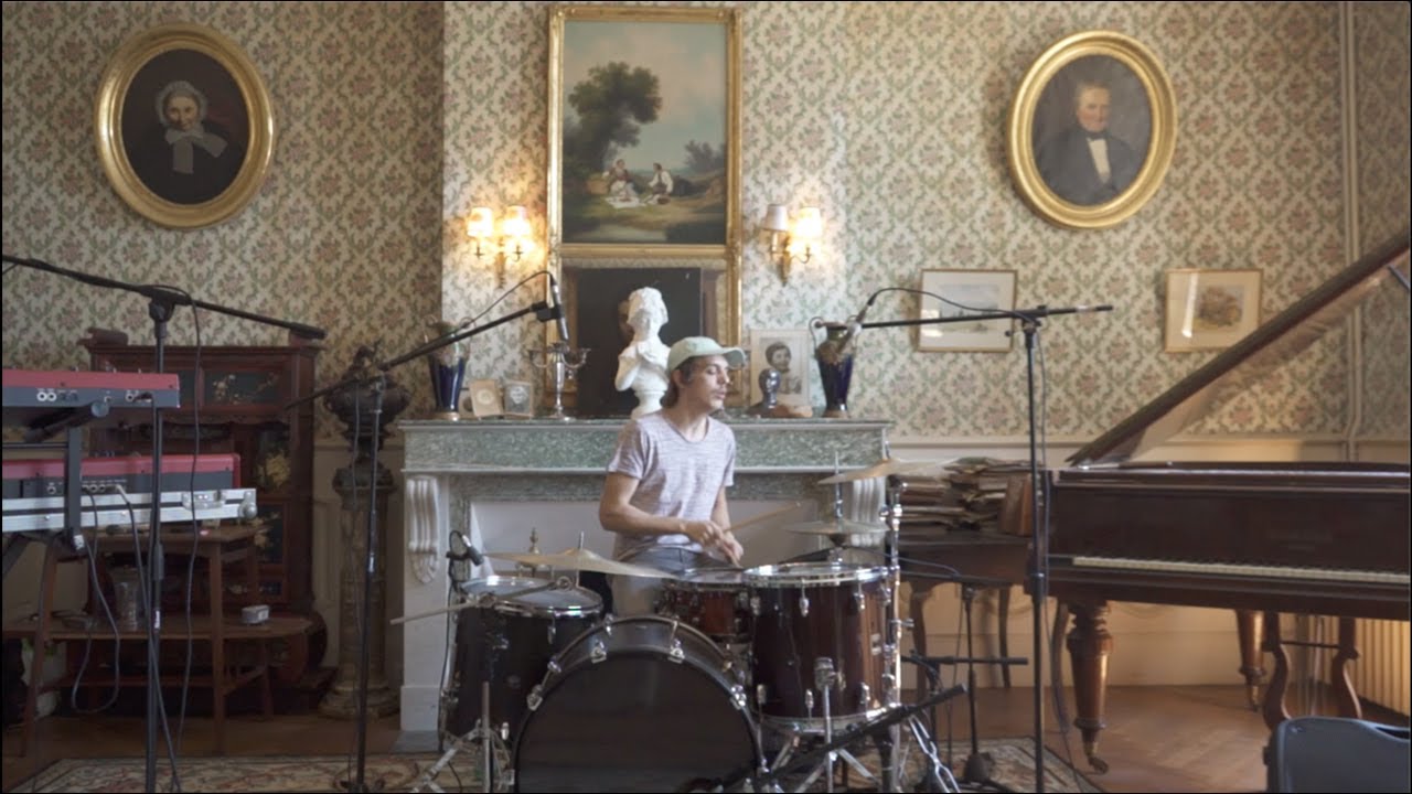 FABULOUS SHEEP - WASTING TIME ( Live Session )