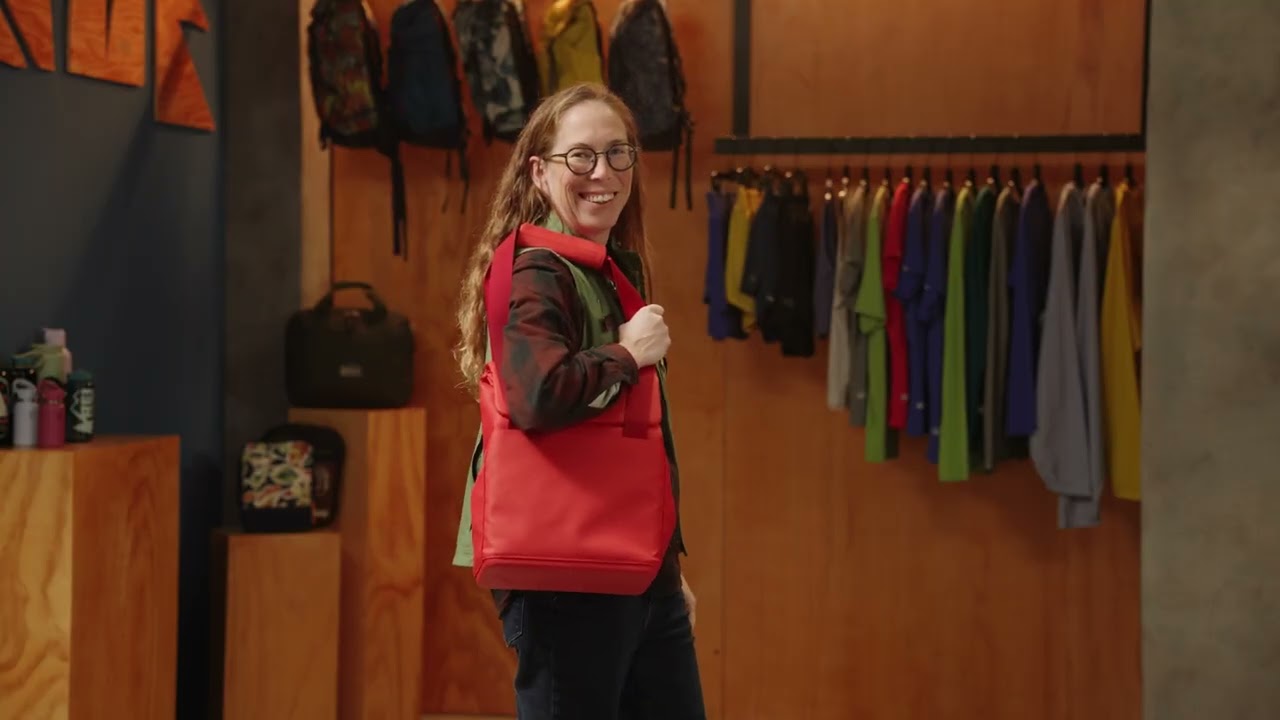 Preview of YETI Daytrip 14 L Insulated Tote Bag Video