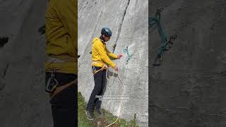 One-handed clove hitch tutorial