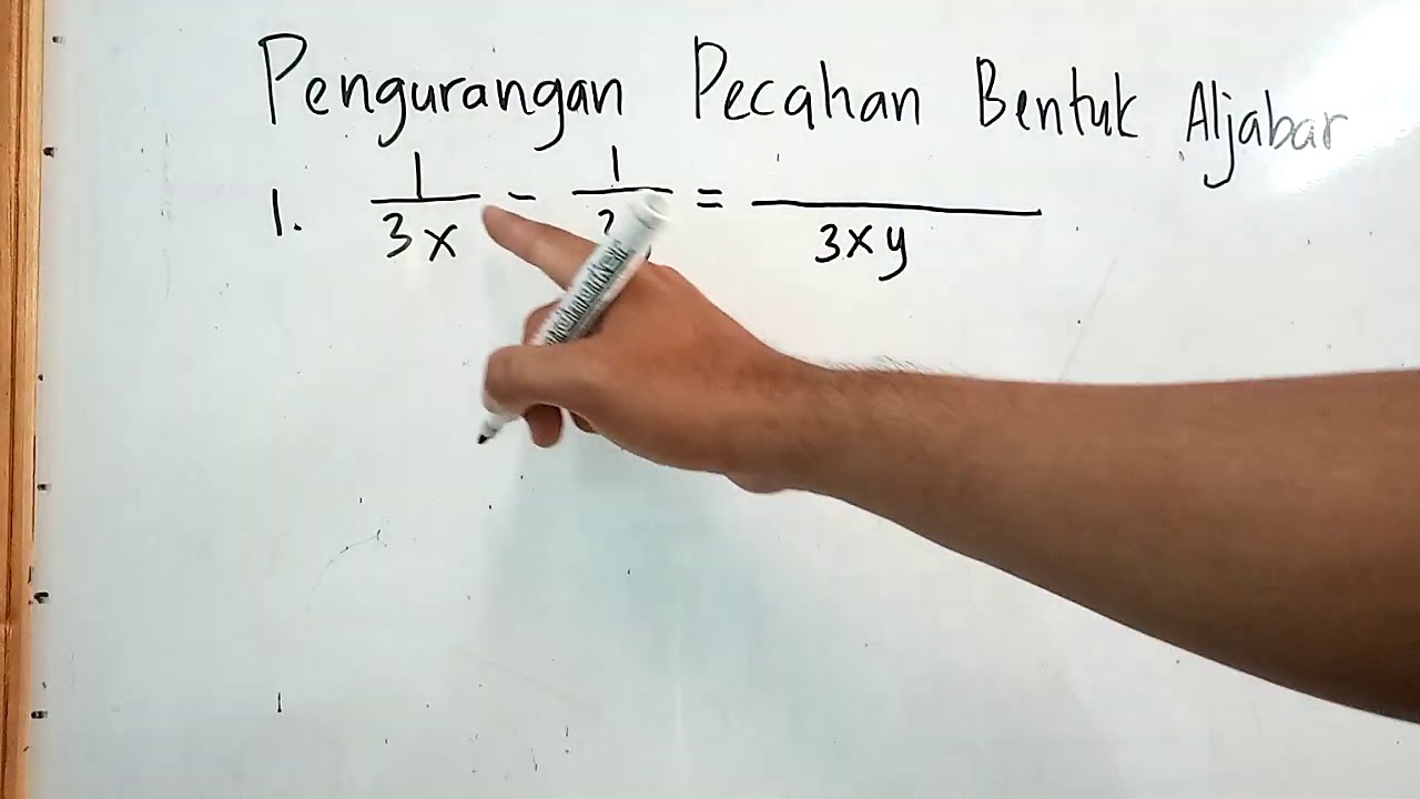 penjumlahan dan pengurangan pecahan bentuk aljabar - YouTube