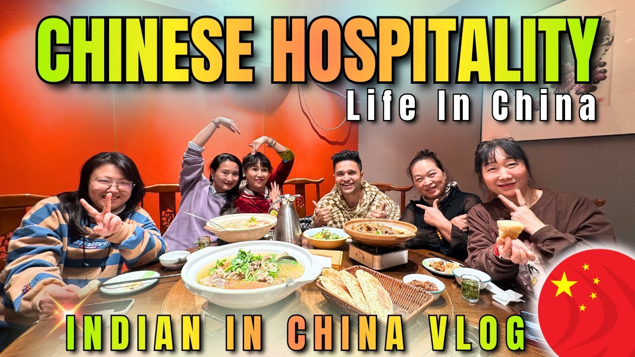 Chinese Invited Me for Dinner 🇨🇳🍜 | Indian in China Vlog 😍  