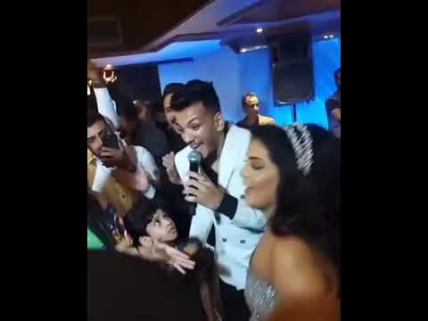 شوف نعوم وهيا بتغني في فرح حوده بندق