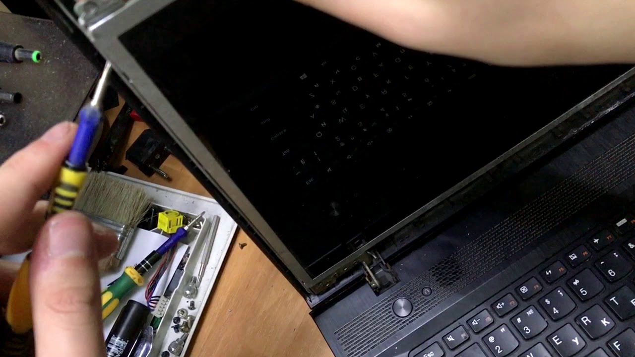 Замена матрицы ноутбука леново. Lenovo g700 матрица. Разбираем экран ноутбук леново g500. Разбираем матрицу ноутбука Lenovo g550. Матрица для ноутбука Lenovo.