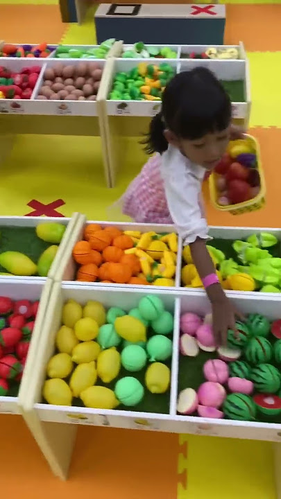 Belanja Buah Mainan di Kidzoona