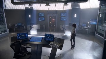 The Flash: S04E01 - Barry Comes Out The Speedforce