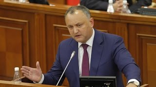 Видео Додон - Гимпу: Не забывайте, что в Молдове и румыны - национальное меньшинство (автор: Михаил Ахремцев)