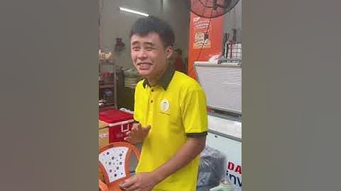 Cô Râu Quán Áp Lực Khi Bị Chê | Cô Gái Có Râu