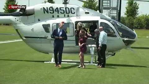 Leighton Vander Esch arrives at The Star via Jerry...