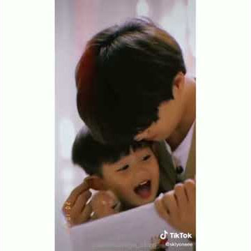 Kai EXO with Taeoh 😍😍😍