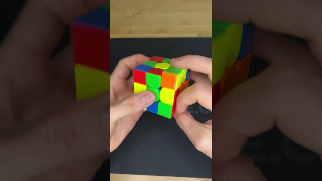 Solve The Cube In 1 Second Magic Trick 