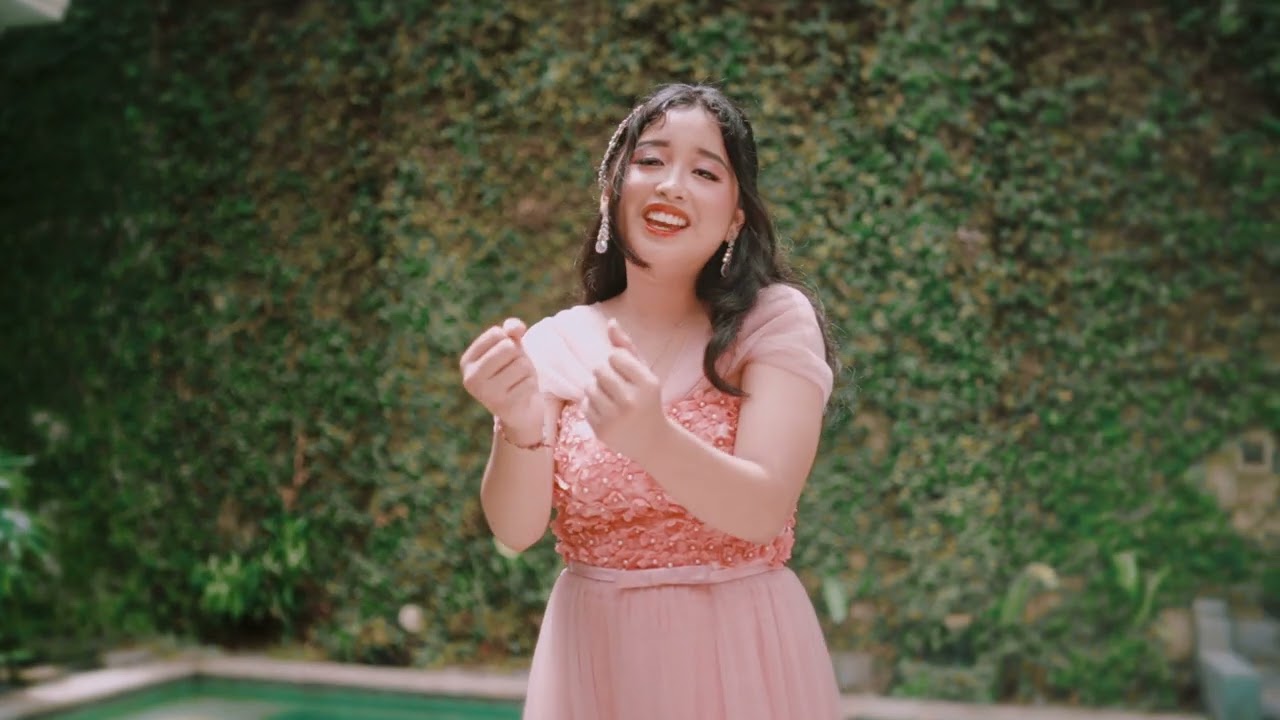 DEVINA   MEME OFFICIAL MUSIC VIDEO 1