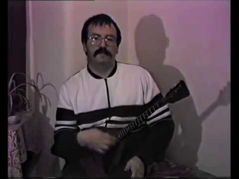 Video: How To Learn To Play The Balalaika