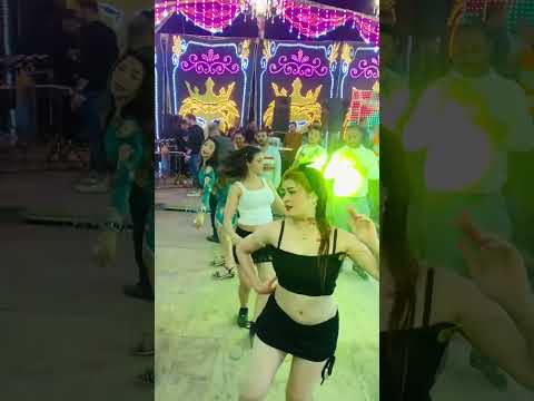 اي اللي لميس بتعمله ده