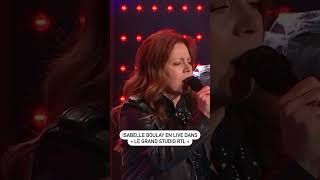 Isabelle Boulay interprète en live la chanson « Osez Joséphine » d’Alain Bashung !