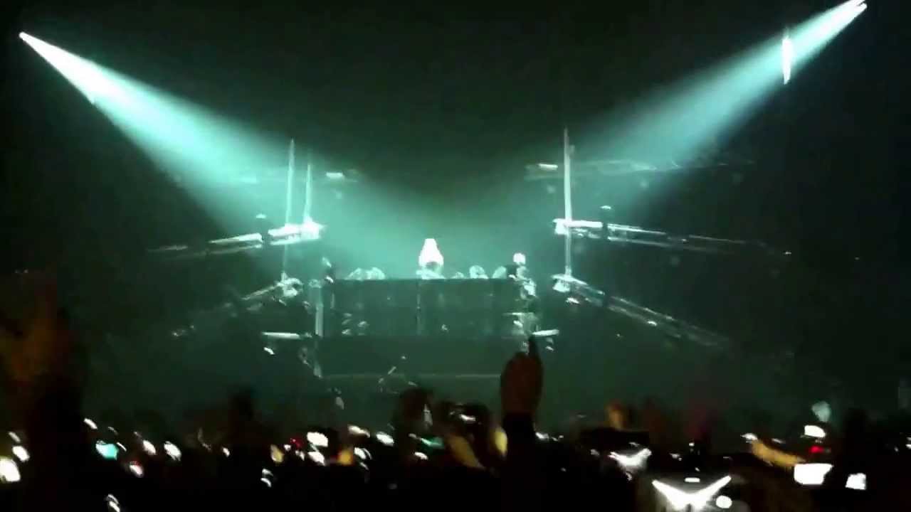 David Guetta Work Hard Play Hard Intro Palais12 YouTube