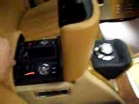 Rolls-Royce Phantom - YouTube