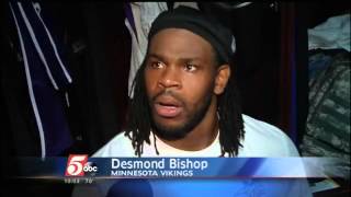 Reports: Adrian Peterson's Son Dies from Injuries