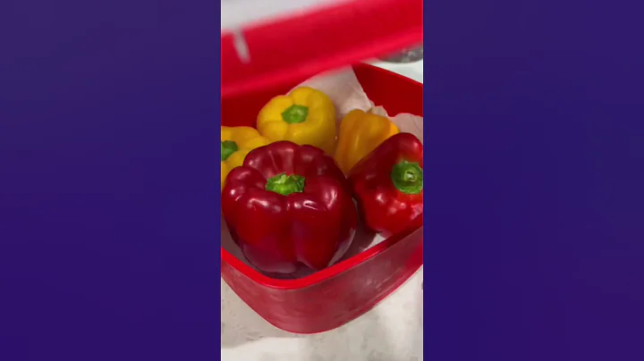 Save money! How to keep veggies fresh for longer #shorts #shortsfeed #foodstorage #vegetables #hack